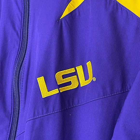 Nike Team Apparel Louisiana State University Tigers Lightweight Men’s Jacket - Picture 3 of 8